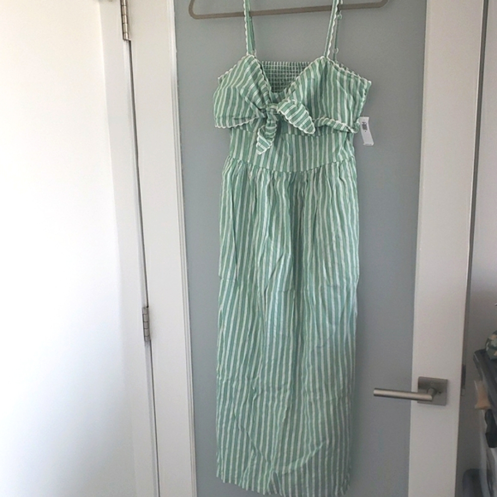 Brand NEW Old Navy Green and White Striped Dress w/Bow Front